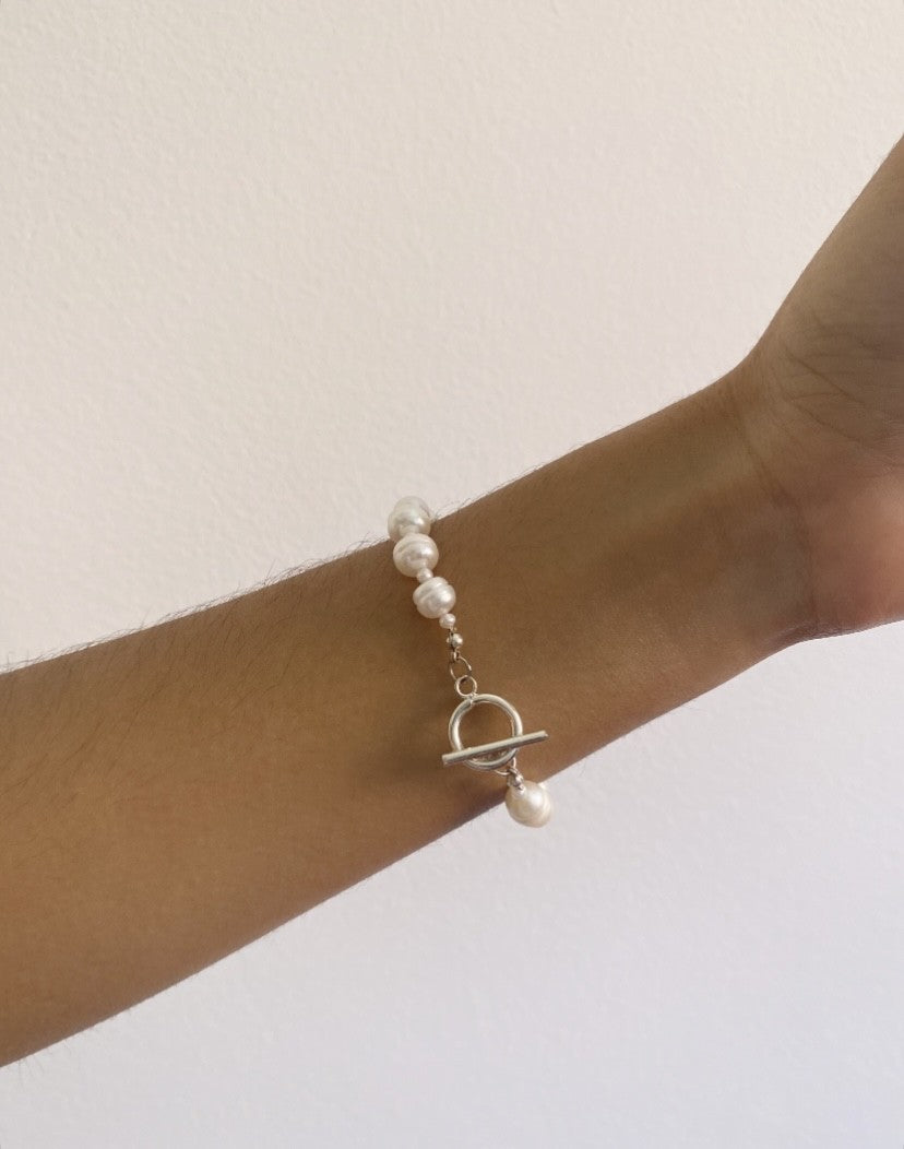 White & Silver Bracelet