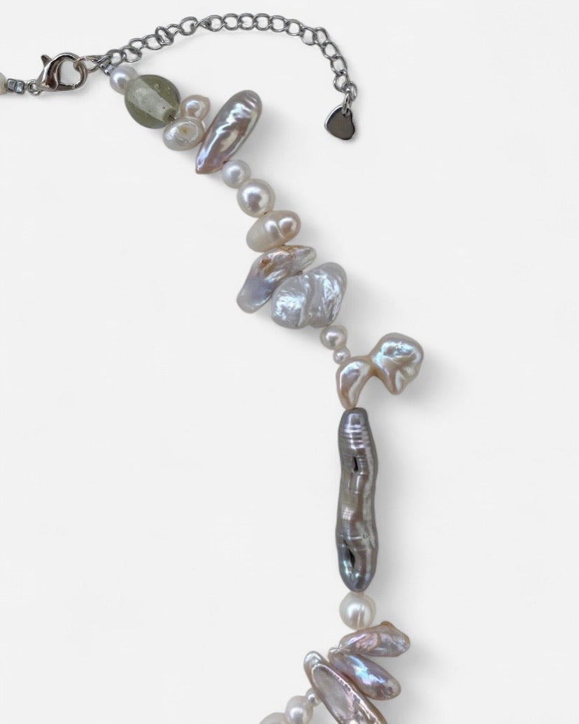 Spiky Silver Pearl Choker