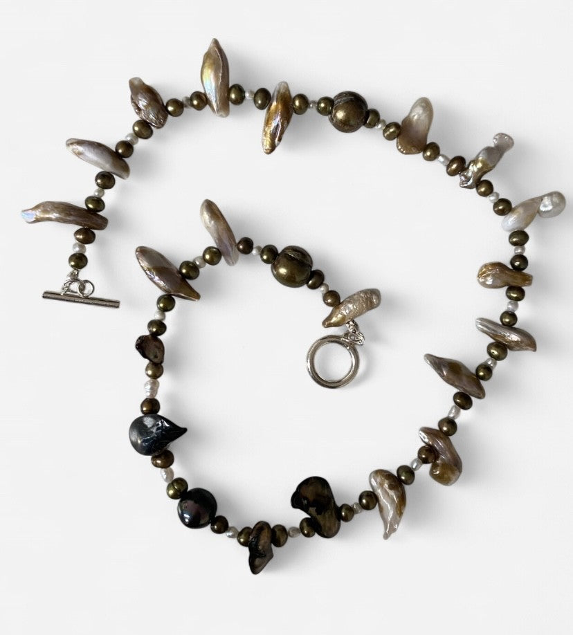 Black and Gold Necklace