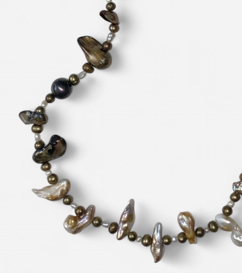 Black and Gold Necklace