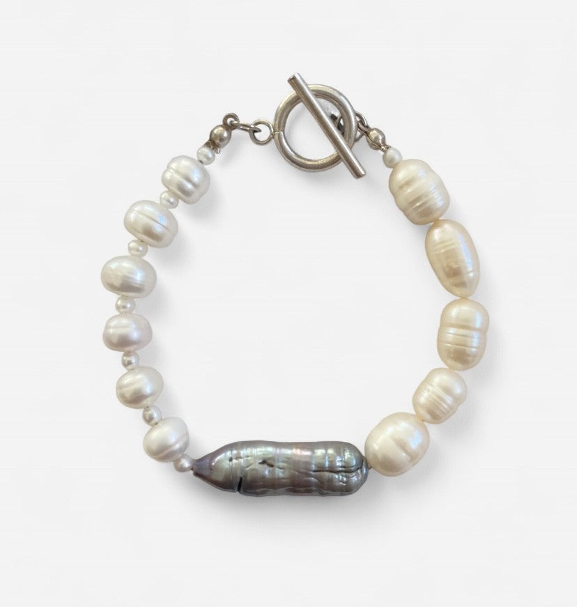 White & Silver Bracelet