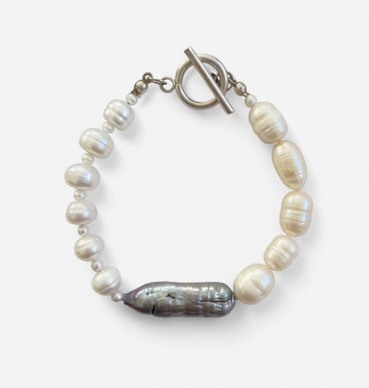 White & Silver Bracelet